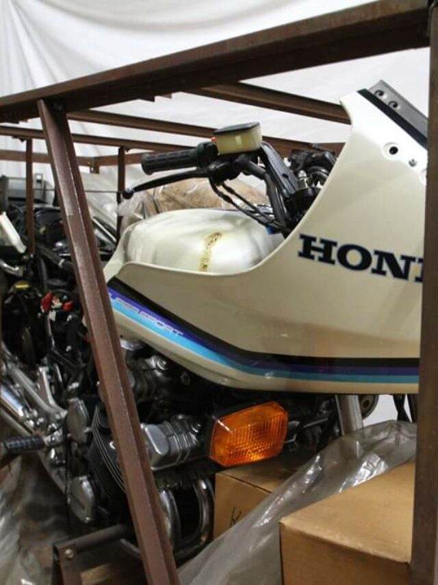 Honda CBX 1982 Motorrad noch in der Box bis heute!
