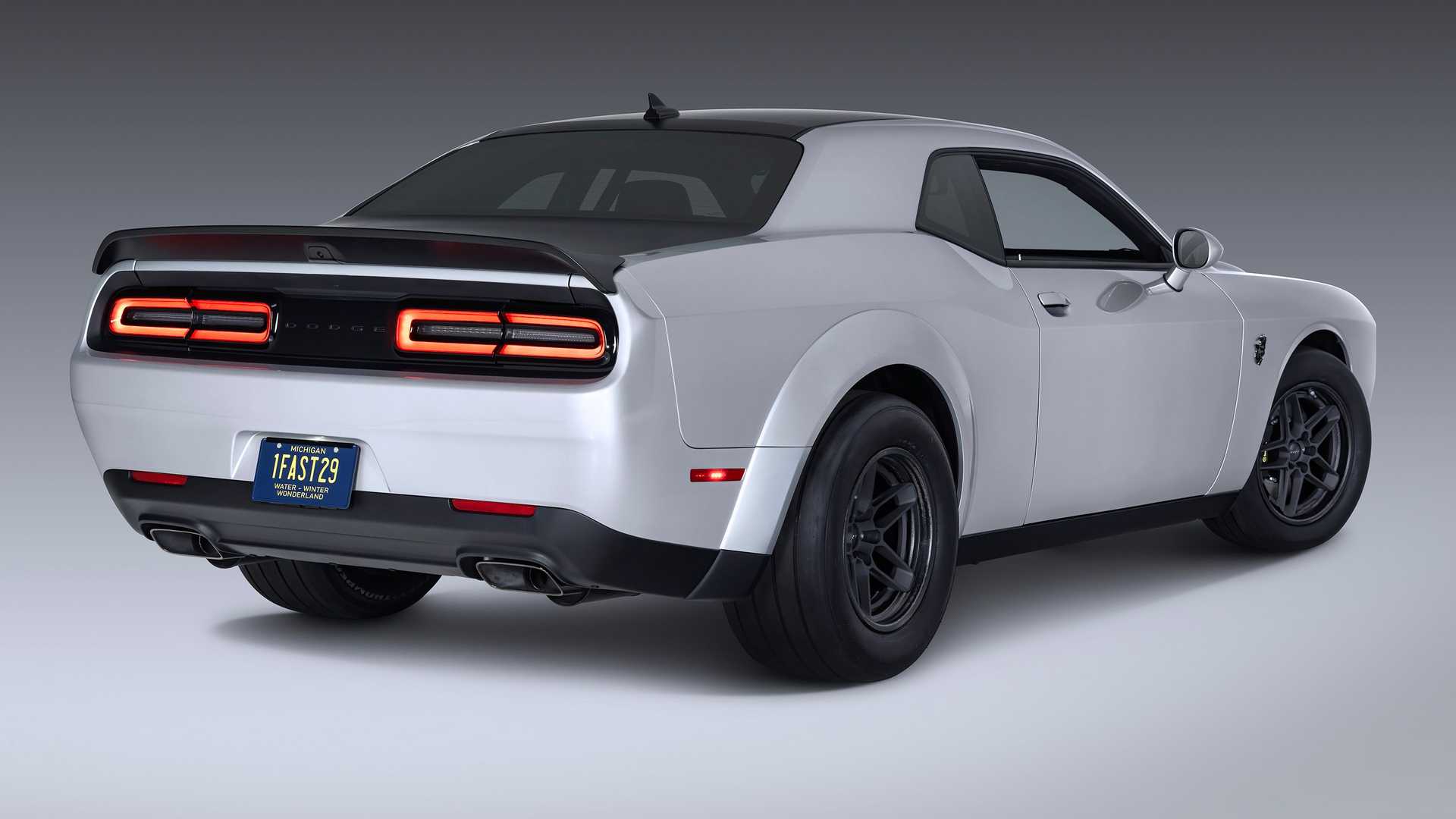 Dodge Challenger 2023 SRT Demon 170 - Giro Dos Motores